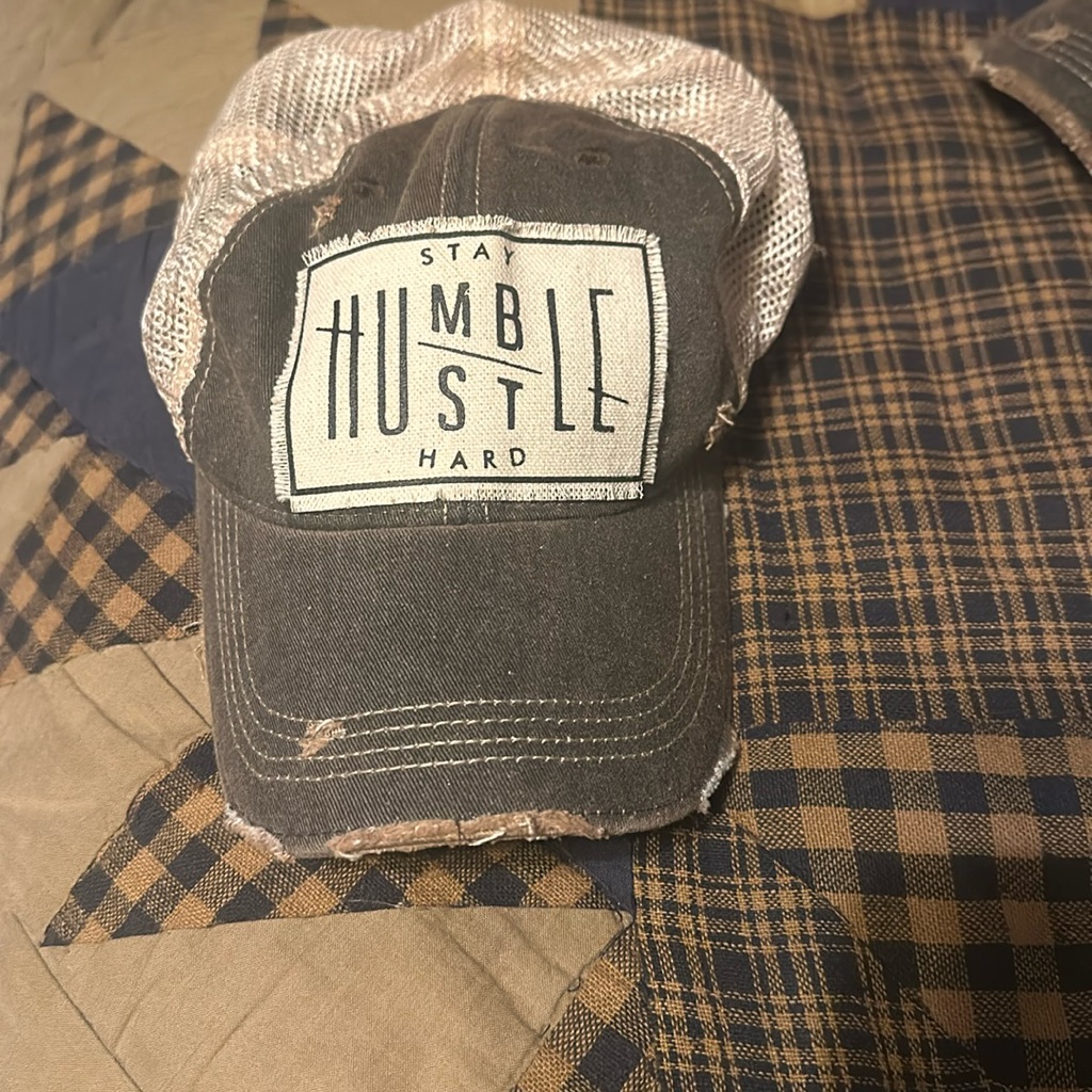 Stay Humble Hustle Hard Hat